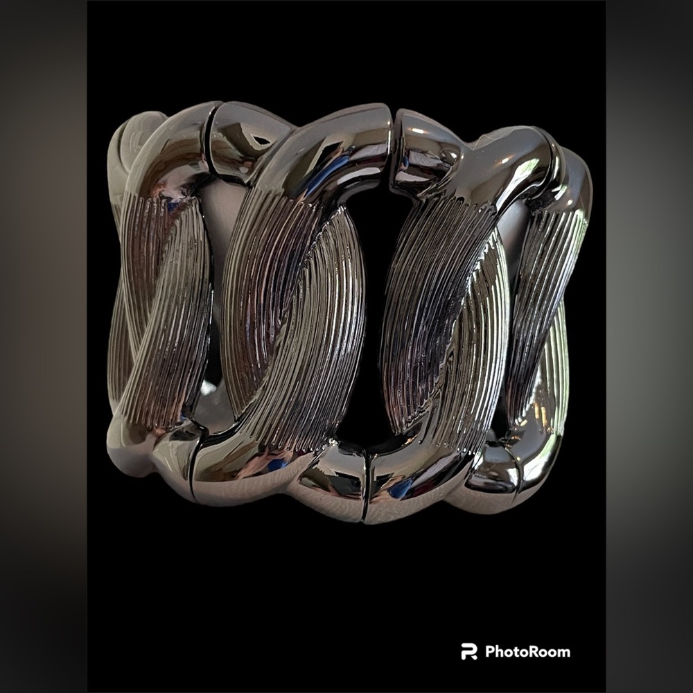 Beautiful Melania Cuff Bracelet